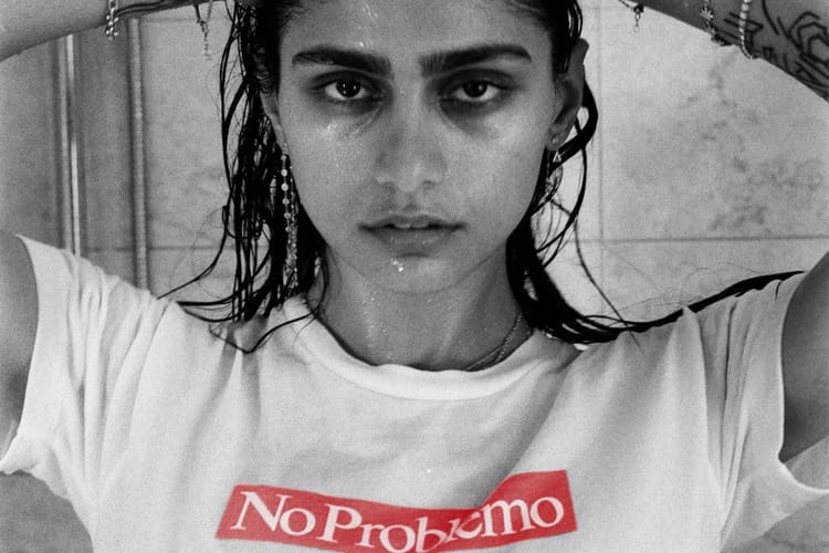 Aries Bikin Photo Zine Bareng Mia Khalifa