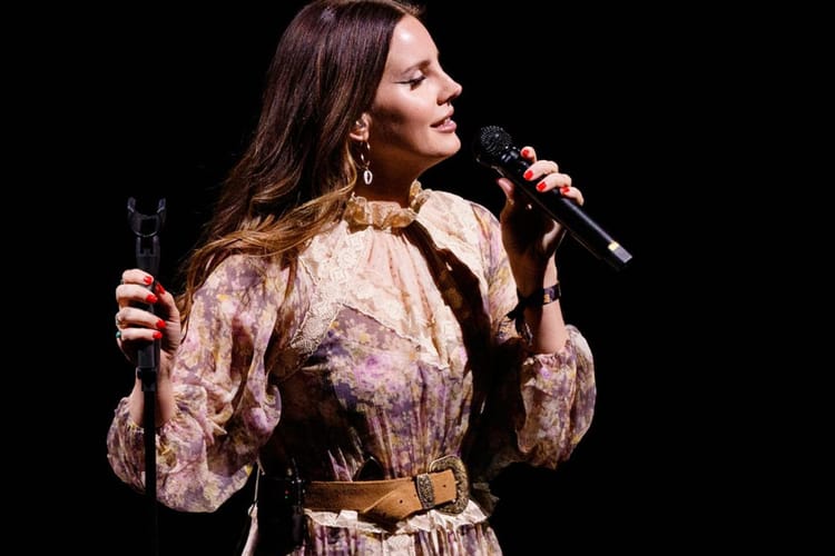 Lana Del Rey Will headline London’s BST Hyde Park 2023 Festival